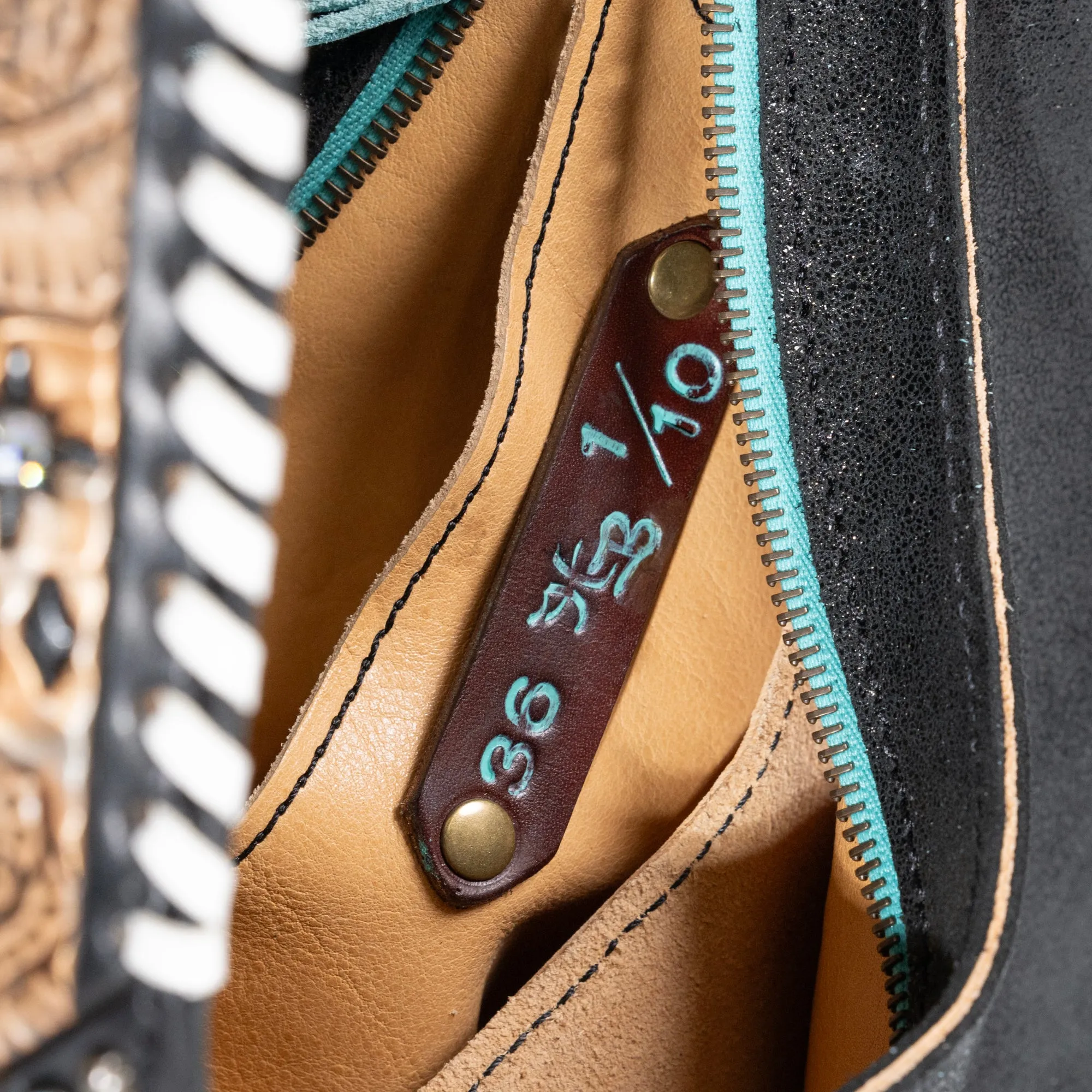 Artona - Look #36 sold by Heritage product image thumbnail 3