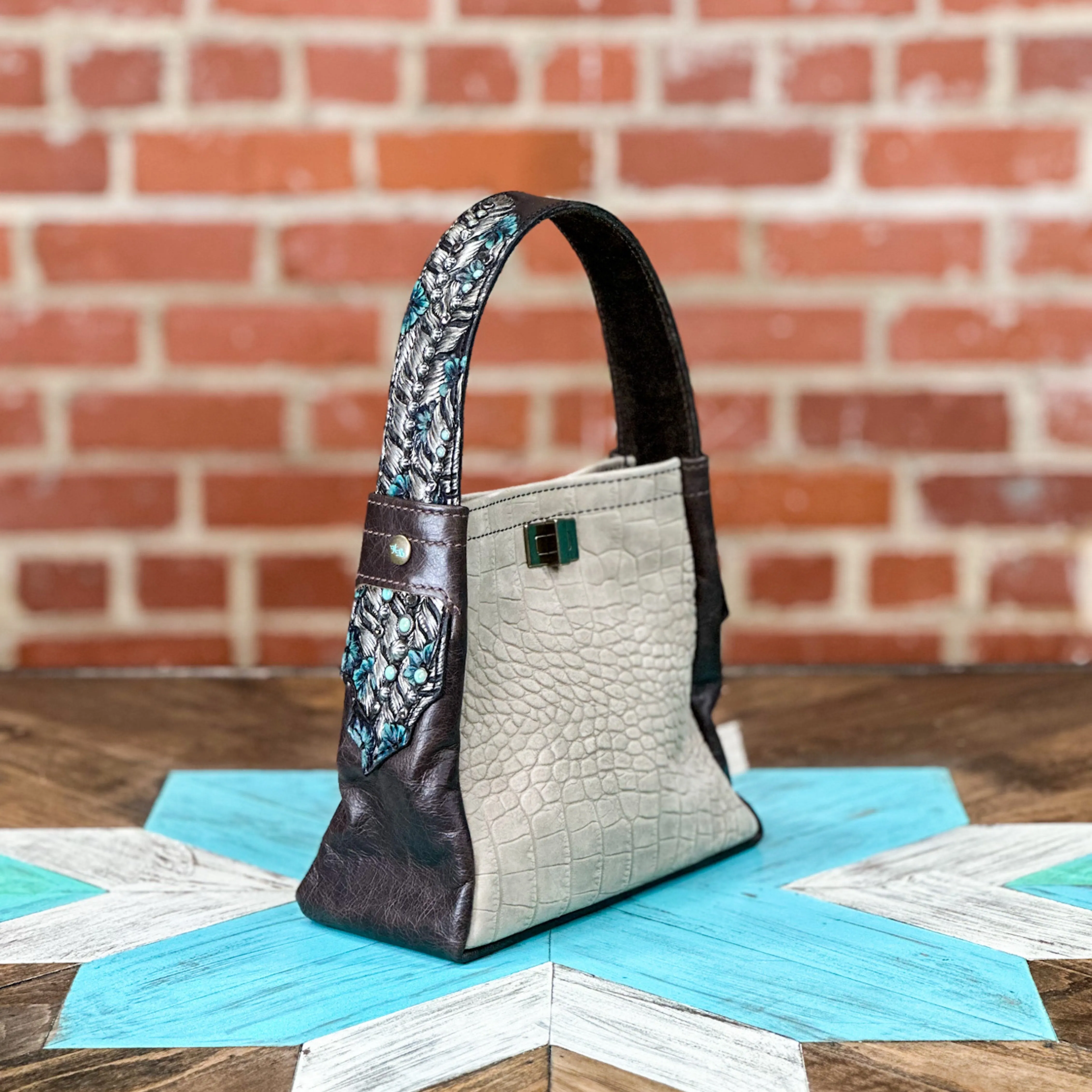 Criobella Bag - Look #16 sold by Heritage