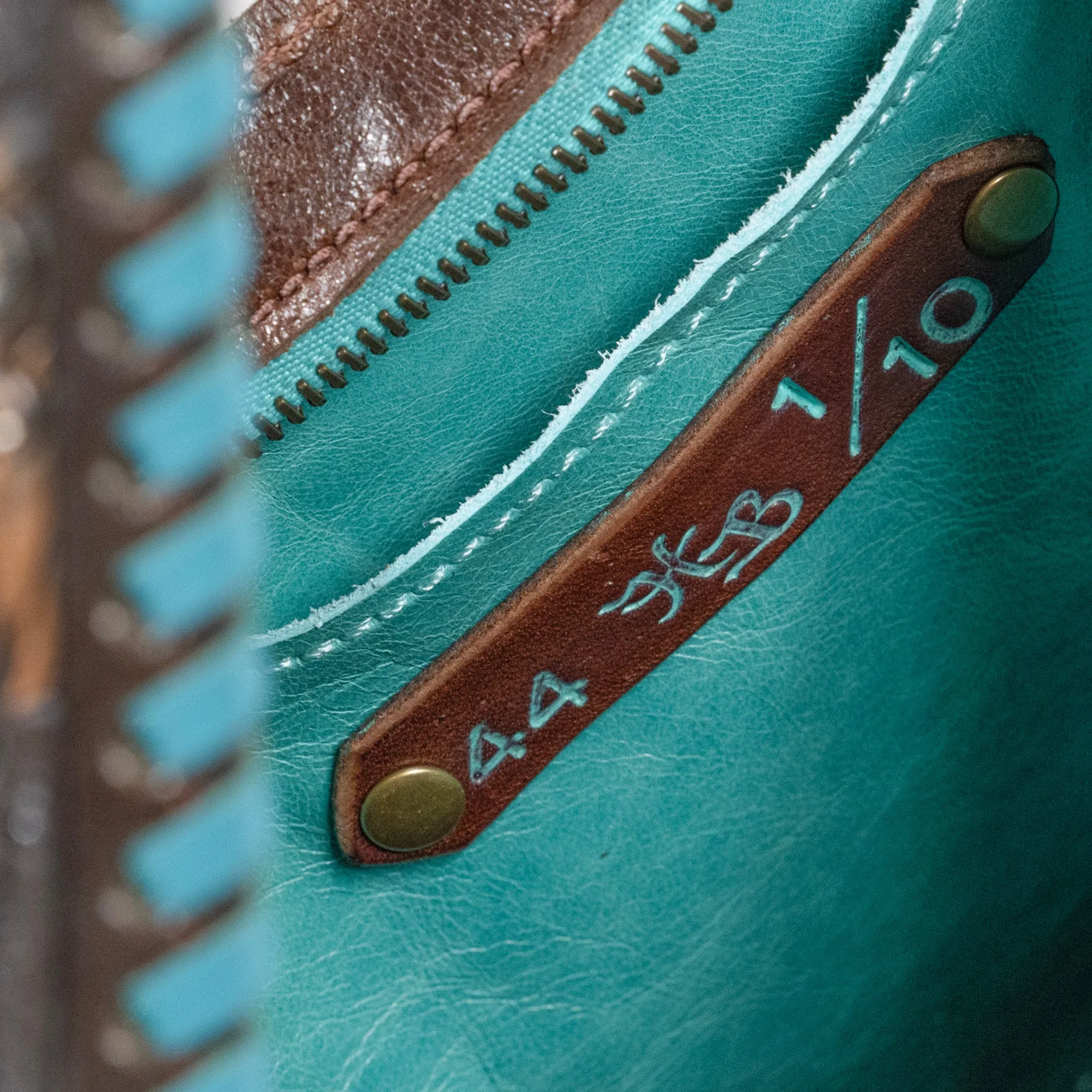 Artona - Look #44 sold by Heritage product image thumbnail 3