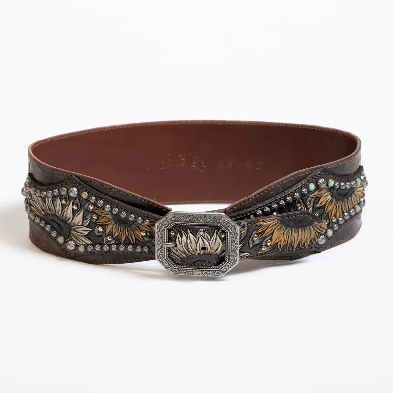 Heritage Cinch Belt – Look 02 made by Heritage