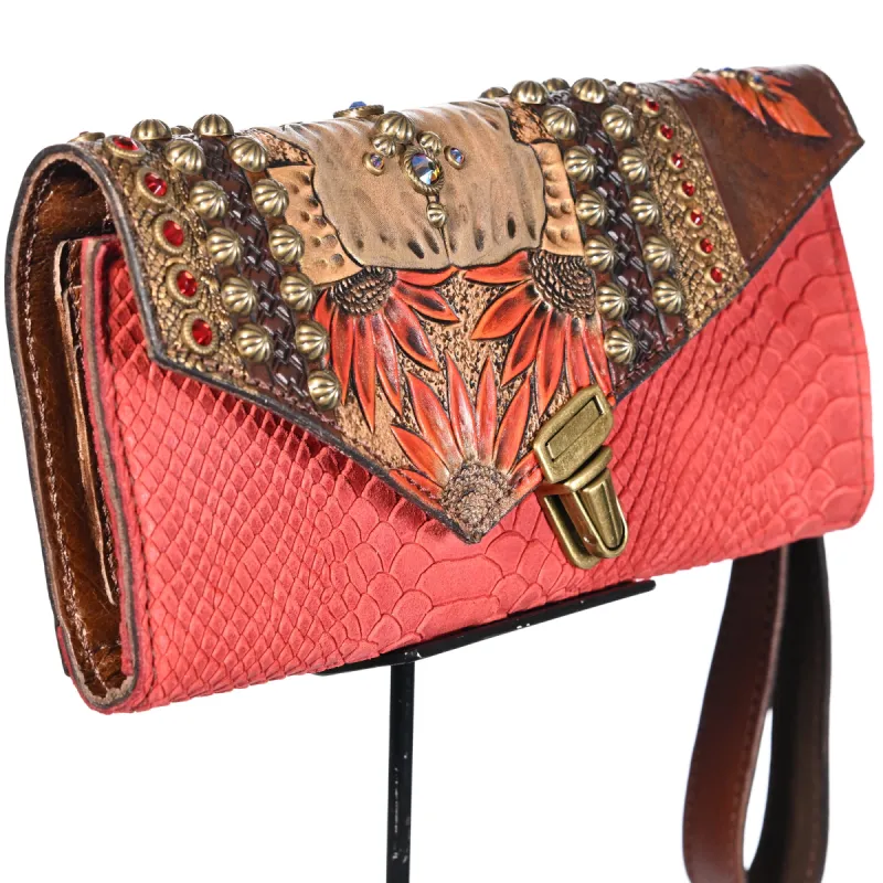 Nola Clutch #489 sold by Heritage