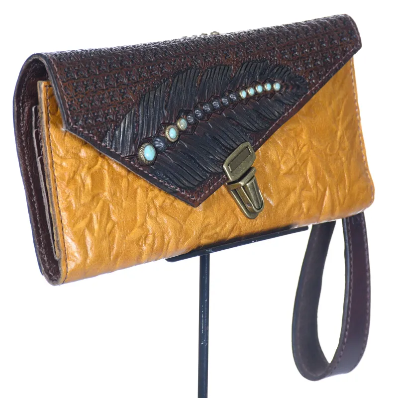 Nola Clutch #30 sold by Heritage