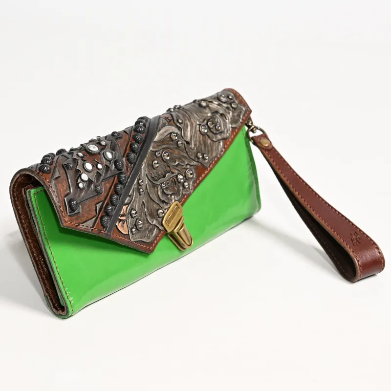 Nola Clutch #971 sold by Heritage