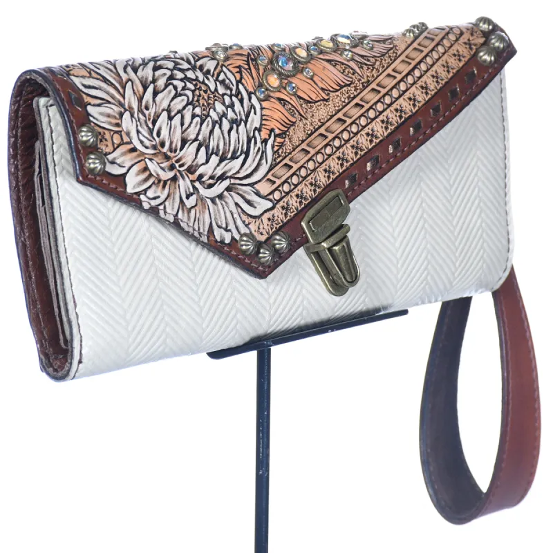 Nola Clutch #110 sold by Heritage