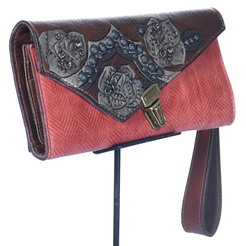 Nola Clutch #43 sold by Heritage