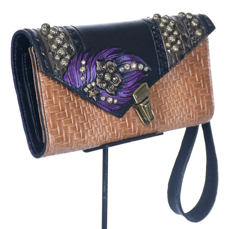 Nola Clutch #92 sold by Heritage
