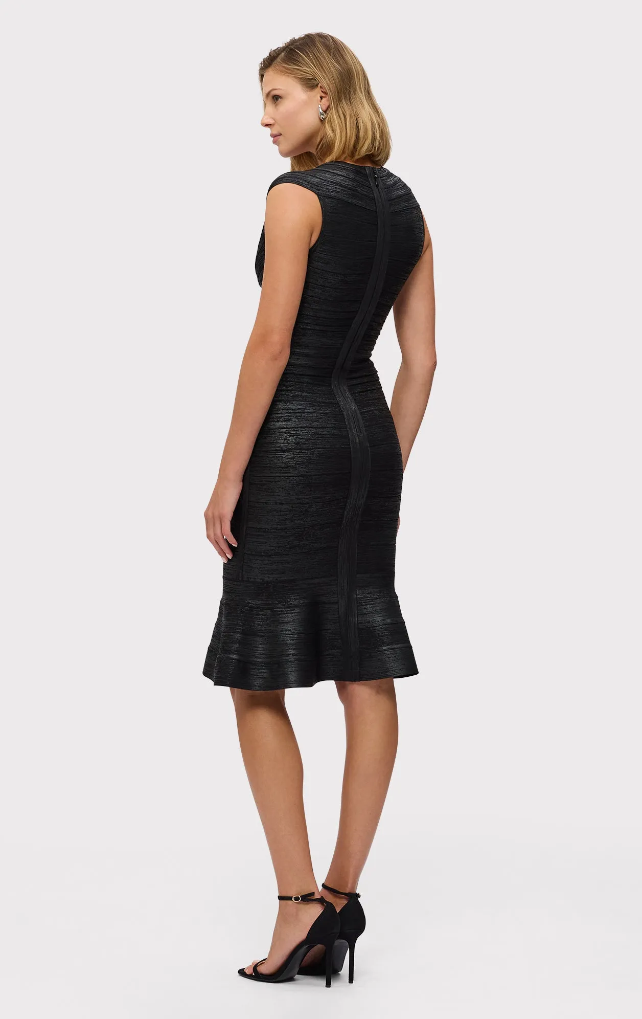 THE METALLIC SOPHIE DRESS sold by Herve Leger product image thumbnail 5