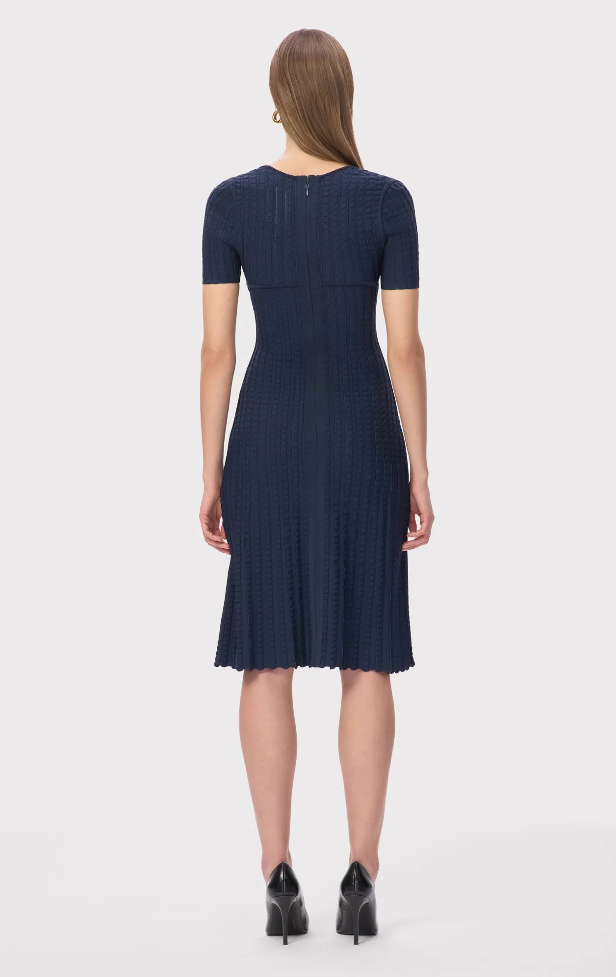 THE CALISTA DRESS sold by Herve Leger product image thumbnail 5