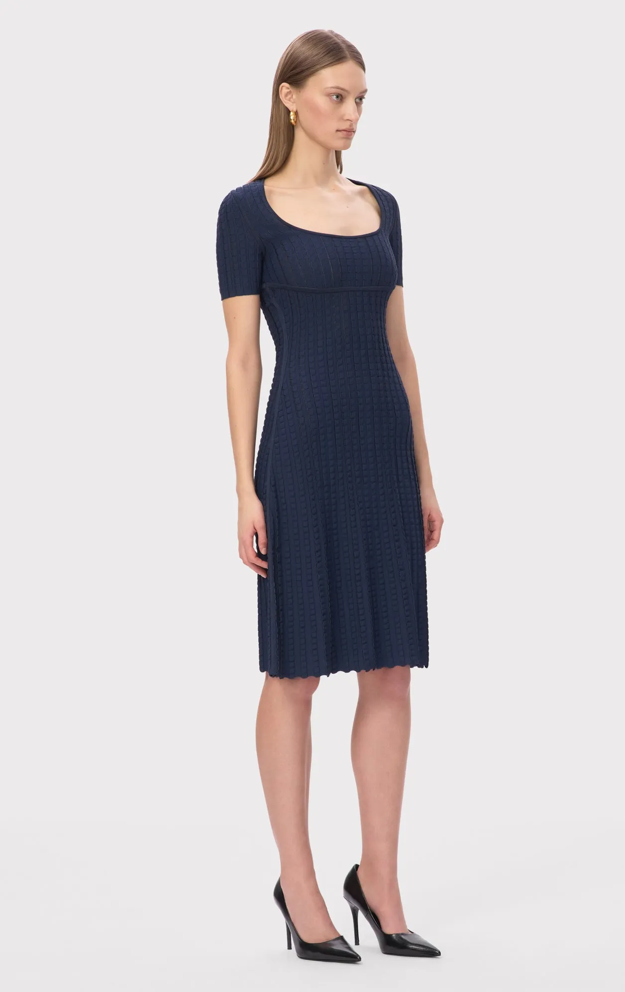 THE CALISTA DRESS sold by Herve Leger product image thumbnail 3