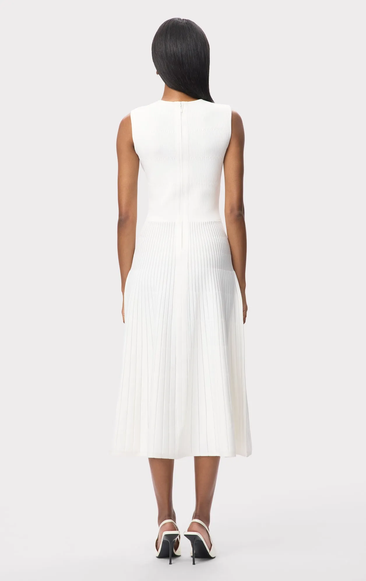 THE CASSIA DRESS sold by Herve Leger product image thumbnail 5