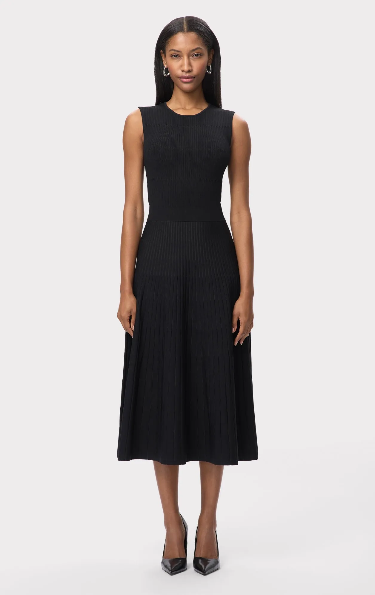 THE CASSIA DRESS sold by Herve Leger product image thumbnail 4