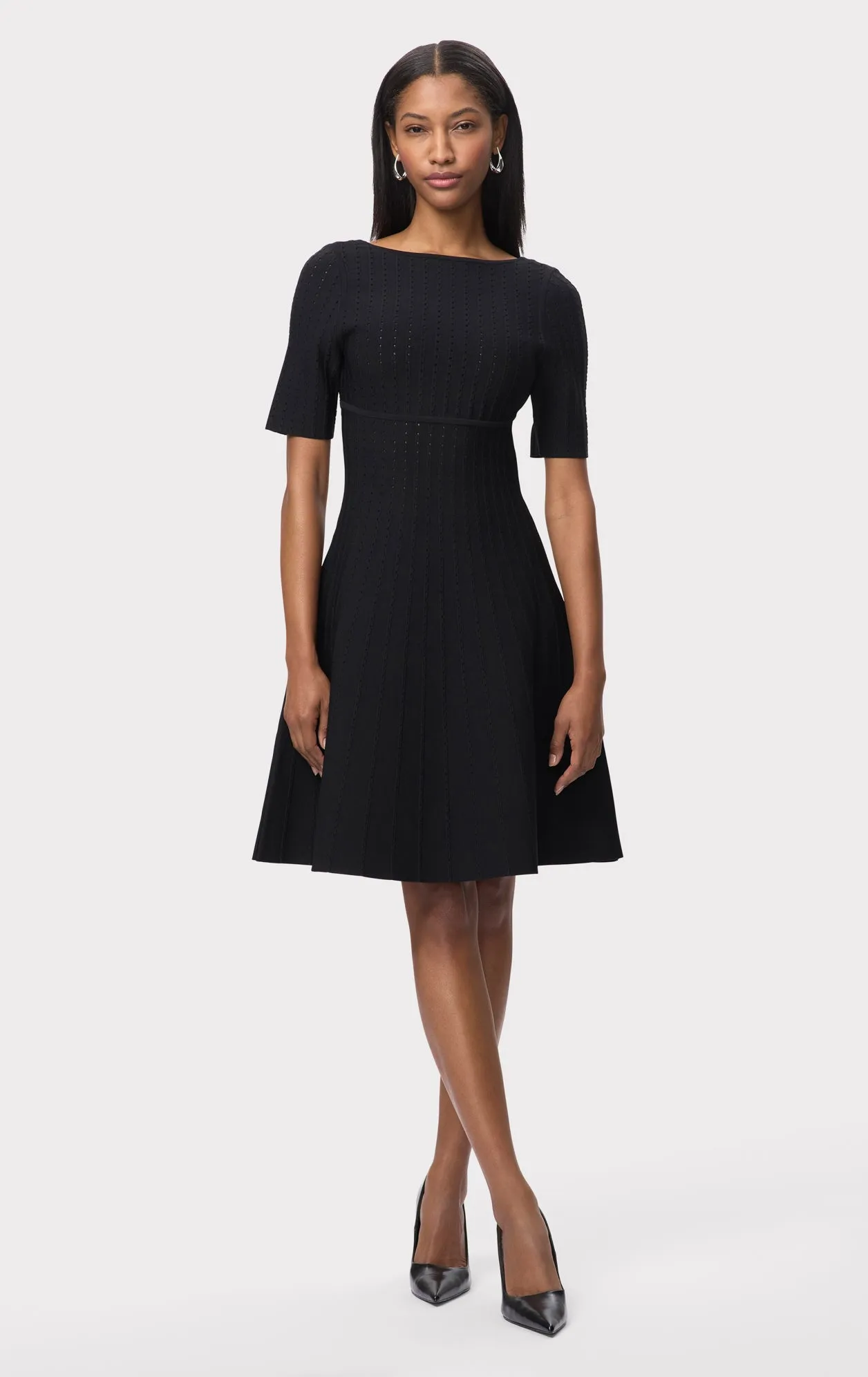 THE DONNA DRESS sold by Herve Leger product image thumbnail 3