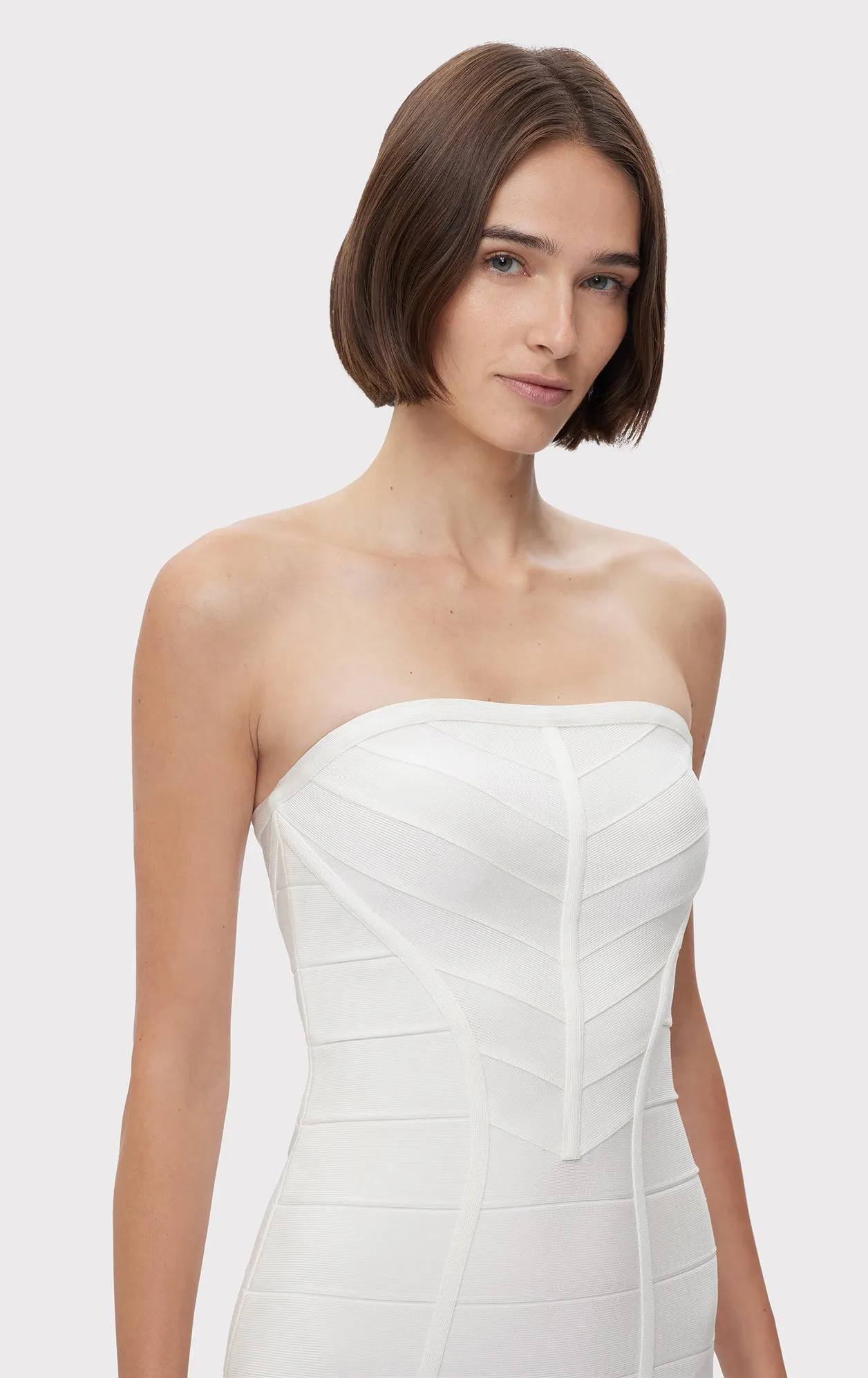 ICON CHEVRON BUSTIER GOWN sold by Herve Leger product image thumbnail 4