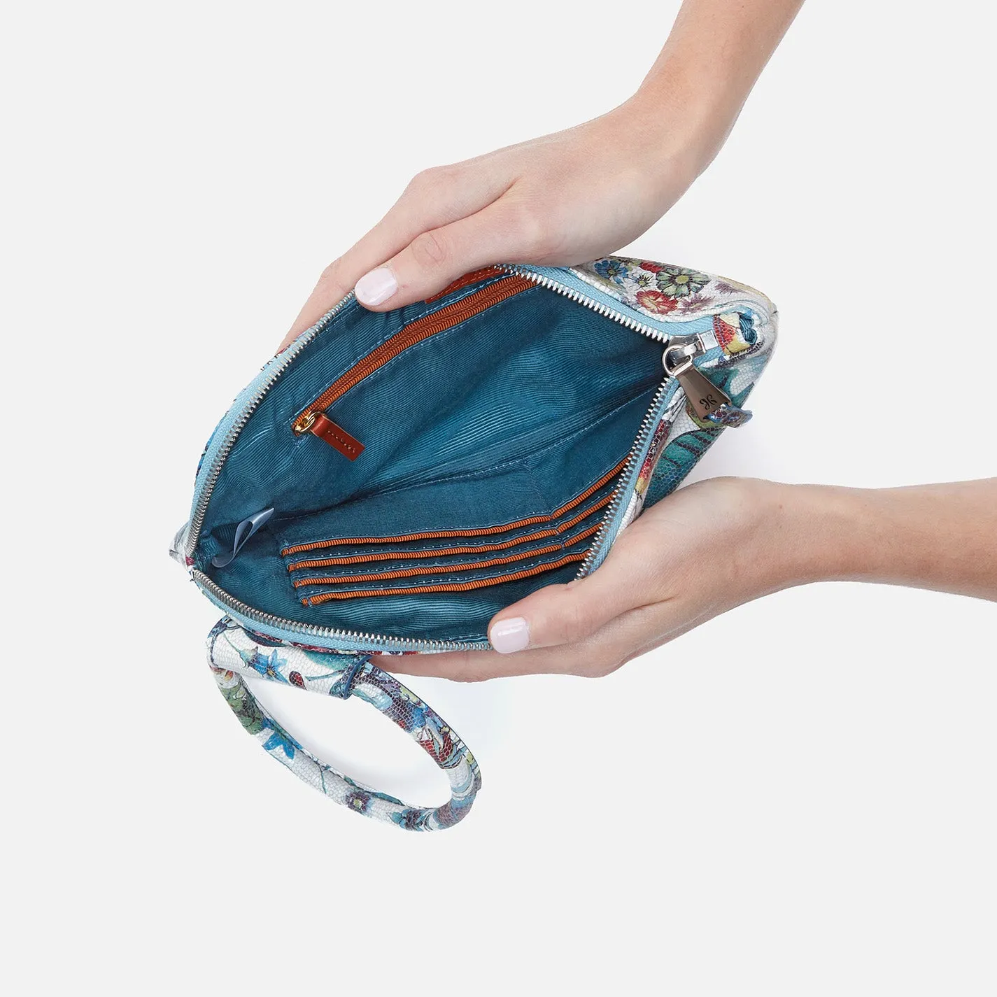 Sable Wristlet in Printed Leather - Botanic Print sold by HOBO product image thumbnail 4