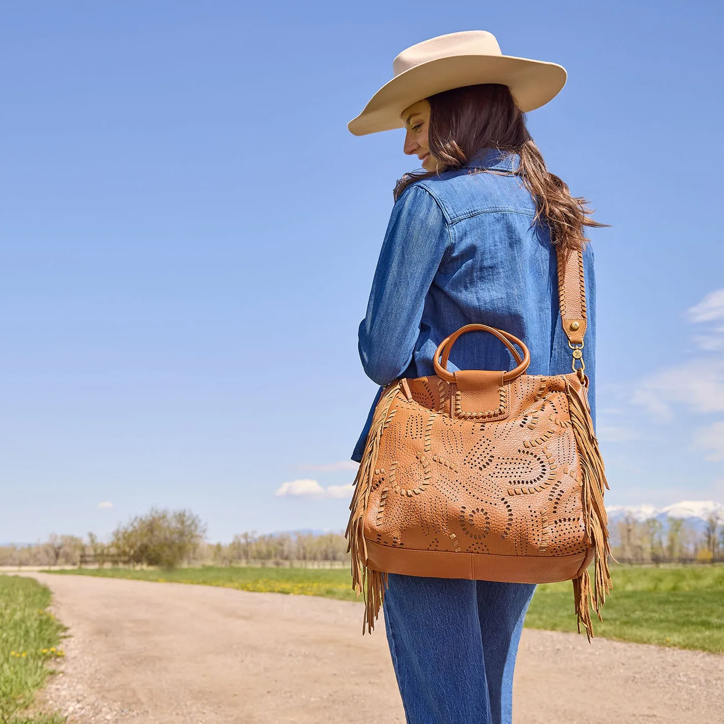 Sheila Large Satchel in Pebbled Leather - Warm Honey sold by HOBO product image thumbnail 2