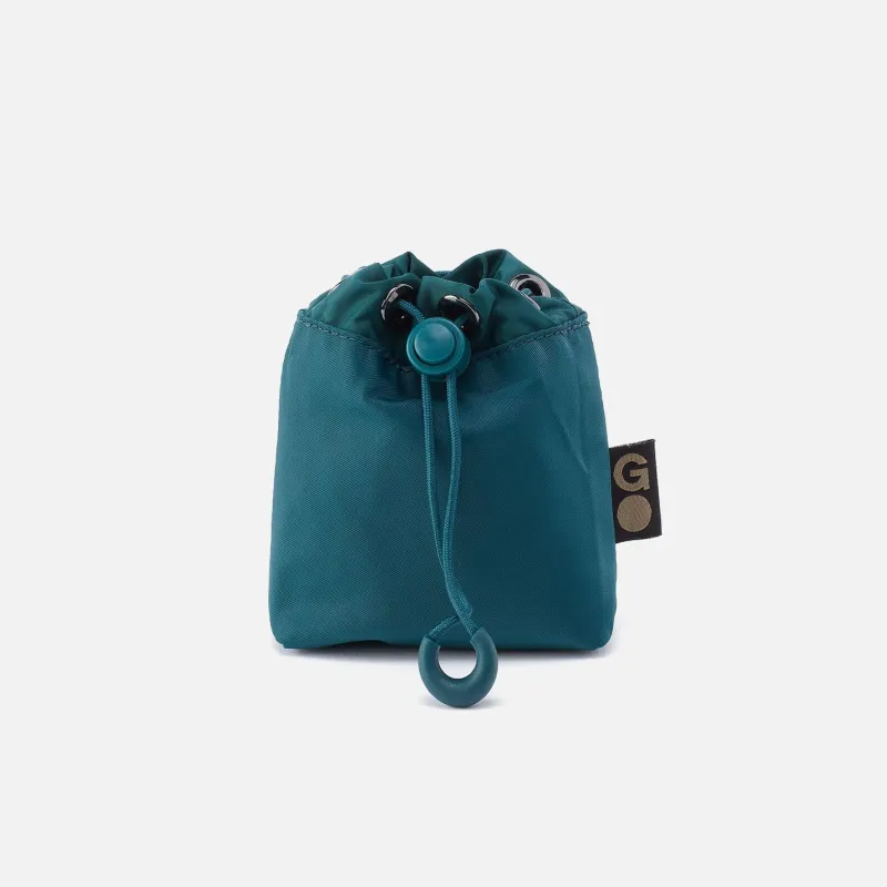 CINCH & GO Clip-On in CaRefiber recycled nylon - Teal sold by HOBO