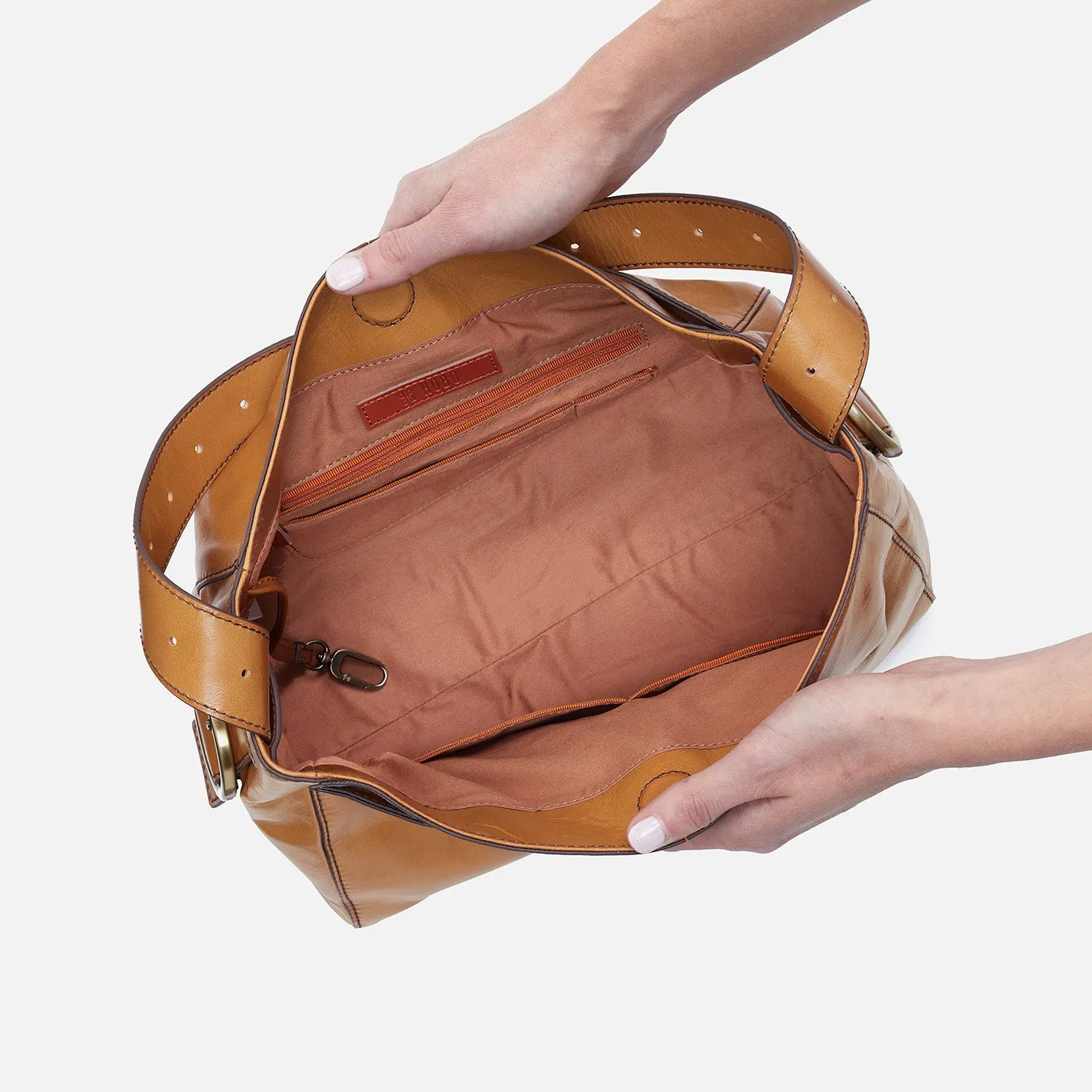 Render Shoulder Bag In Polished Leather - Natural sold by HOBO product image thumbnail 3