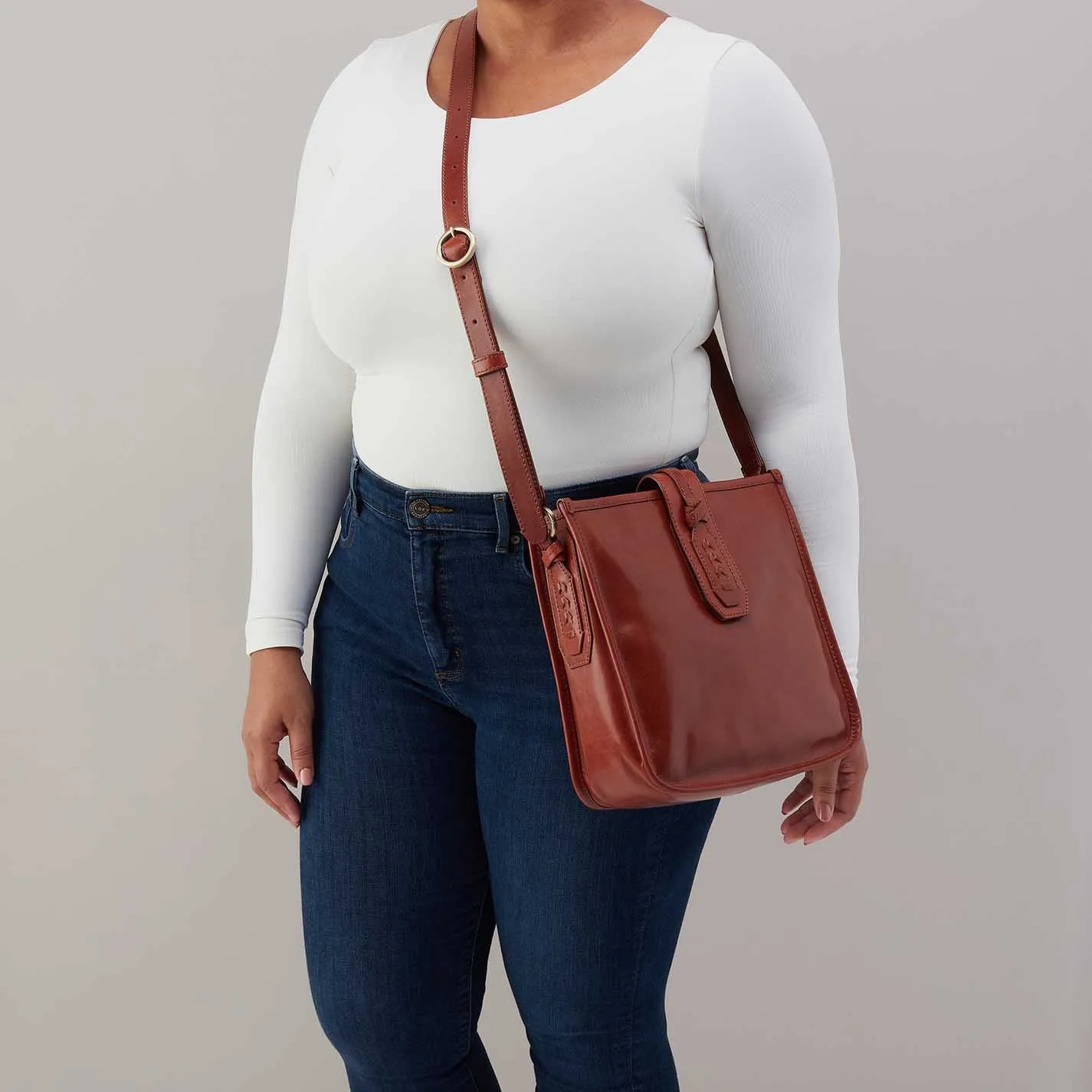 Expedition Medium Crossbody in Patina Leather - Pecan Ridge sold by HOBO product image thumbnail 3