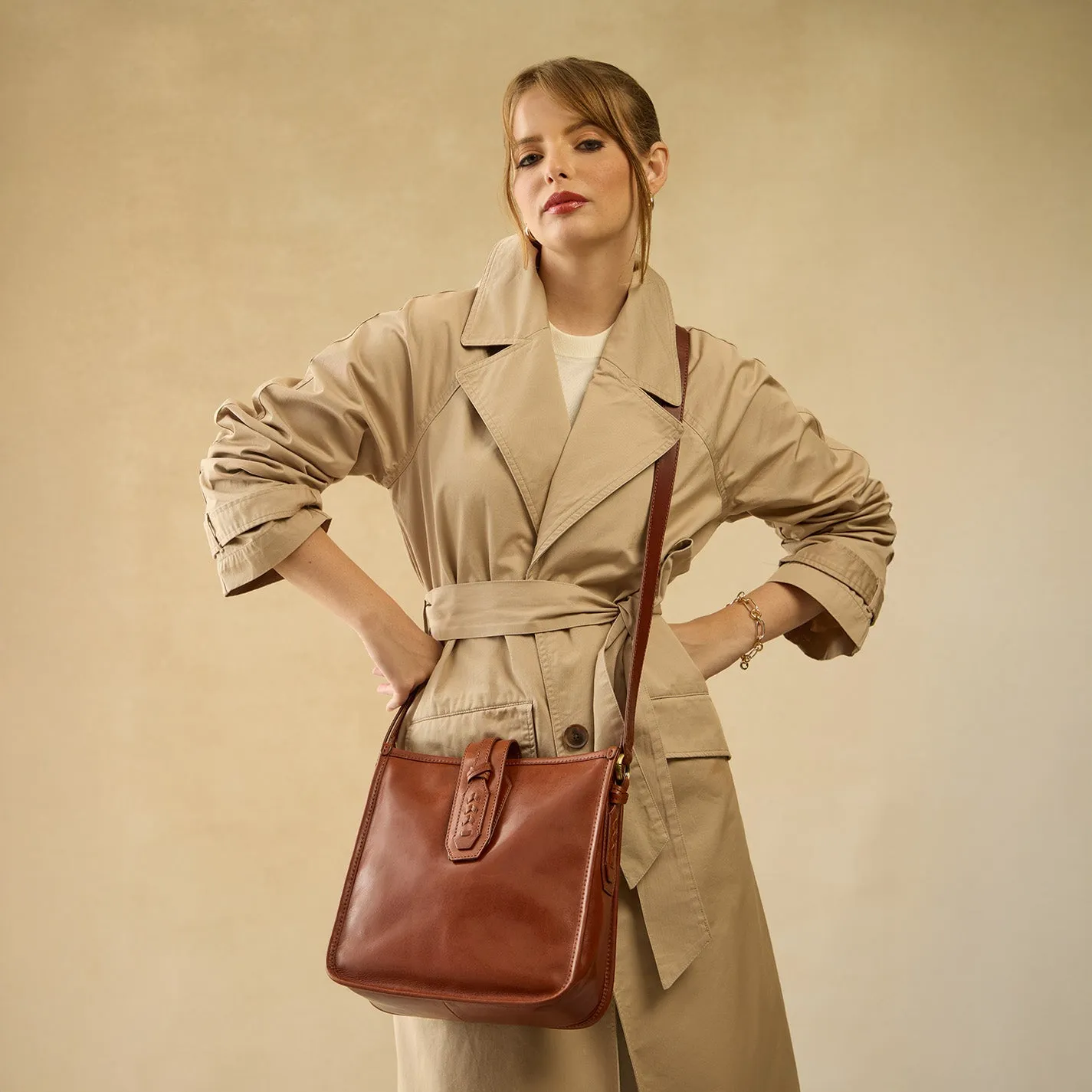 Expedition Medium Crossbody in Patina Leather - Pecan Ridge sold by HOBO product image thumbnail 2