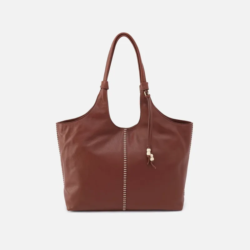 La Jolla Tote In Cloud Leather - Cocoa Bean made by HOBO