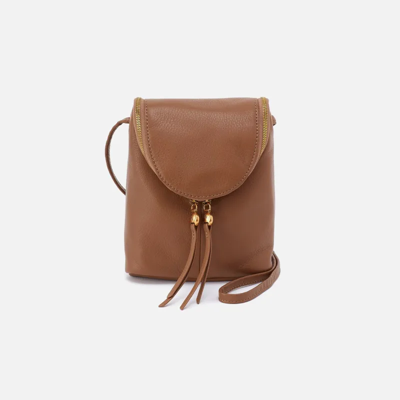 Fern Crossbody In Pebbled Leather - Timber Brown made by HOBO