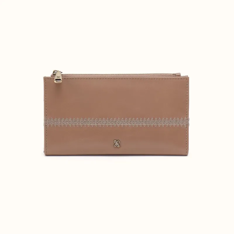 Jill Large Bifold Wallet In Polished Leather - Woodsmoke made by HOBO
