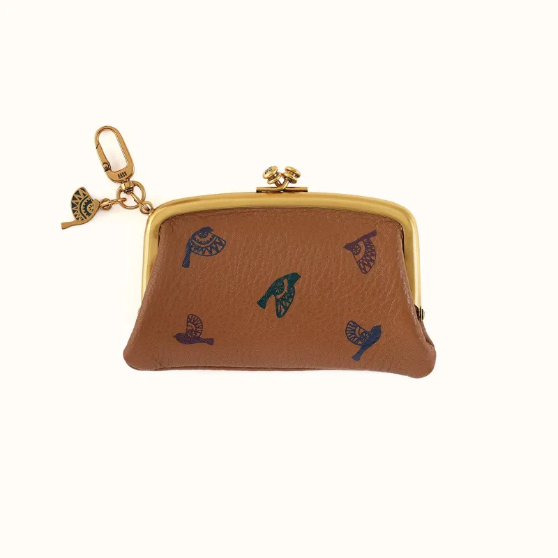 Cheer Frame Pouch In Pebbled Leather - Timber Brown made by HOBO