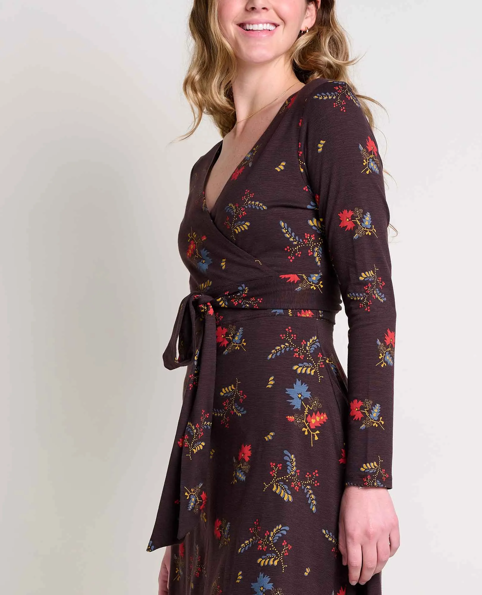 Cue Wrap Long Sleeve Dress sold by TOAD&CO product image thumbnail 4