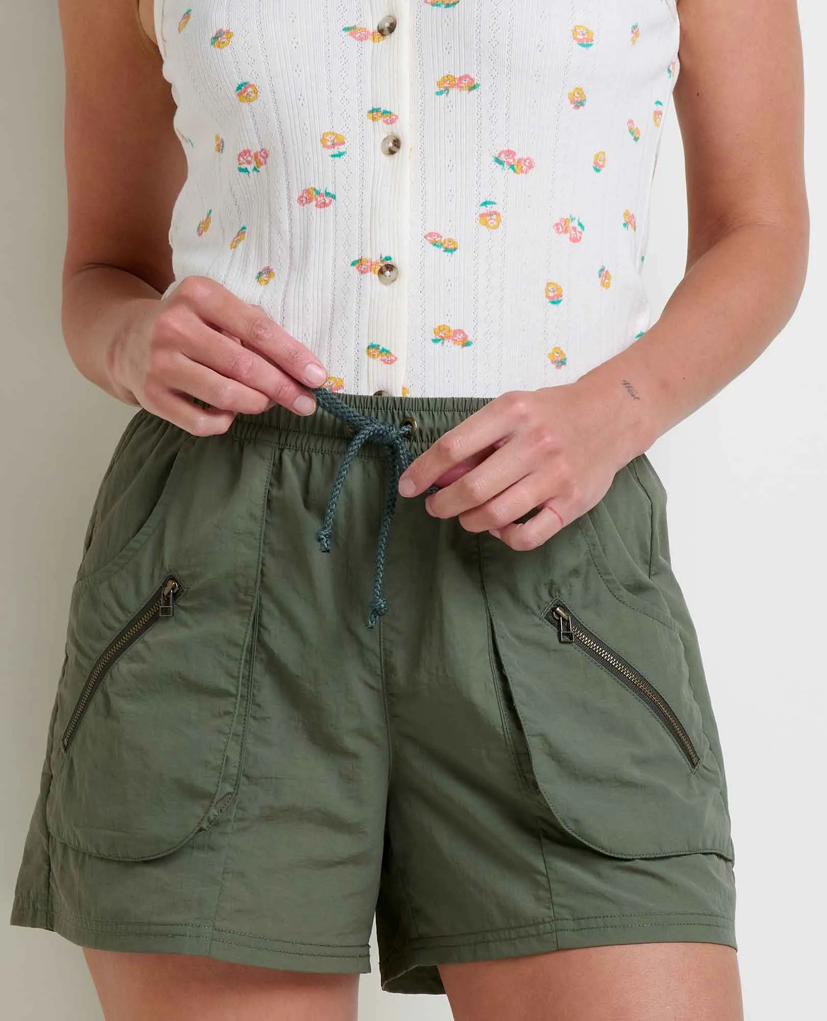 Women's Trailscape Pull-On Short sold by TOAD&CO product image thumbnail 4
