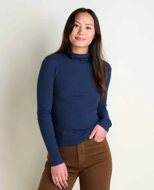 Rosalie Turtleneck Tee made by TOAD&CO
