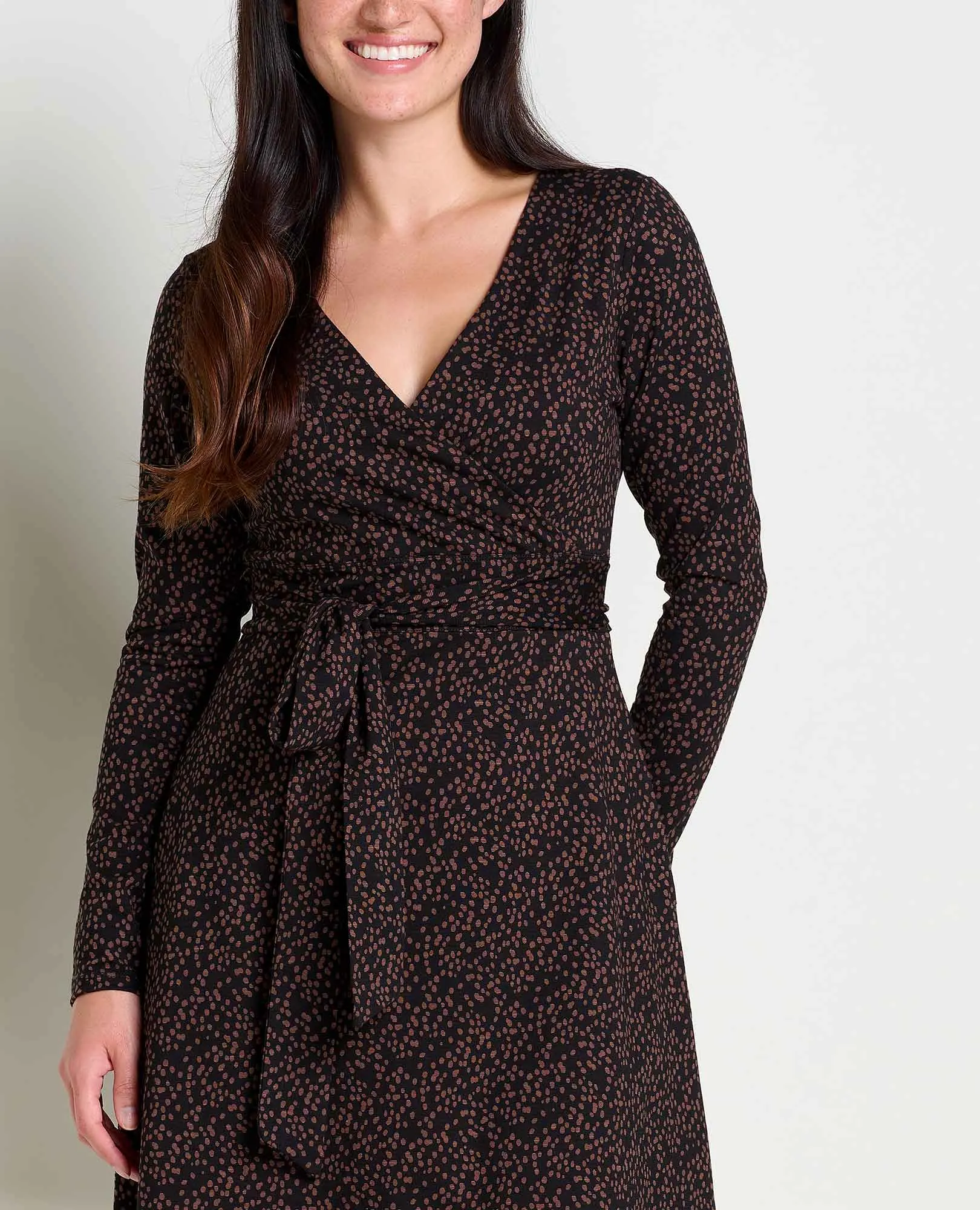 Cue Wrap Long Sleeve Dress sold by TOAD&CO product image thumbnail 4