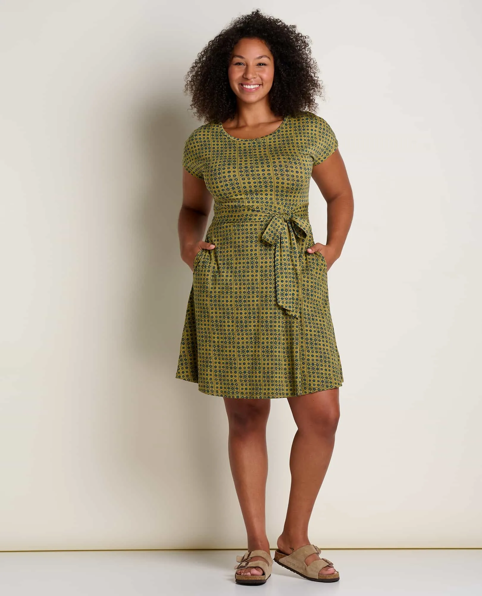 Cue Wrap Short Sleeve Dress sold by TOAD&CO product image thumbnail 3