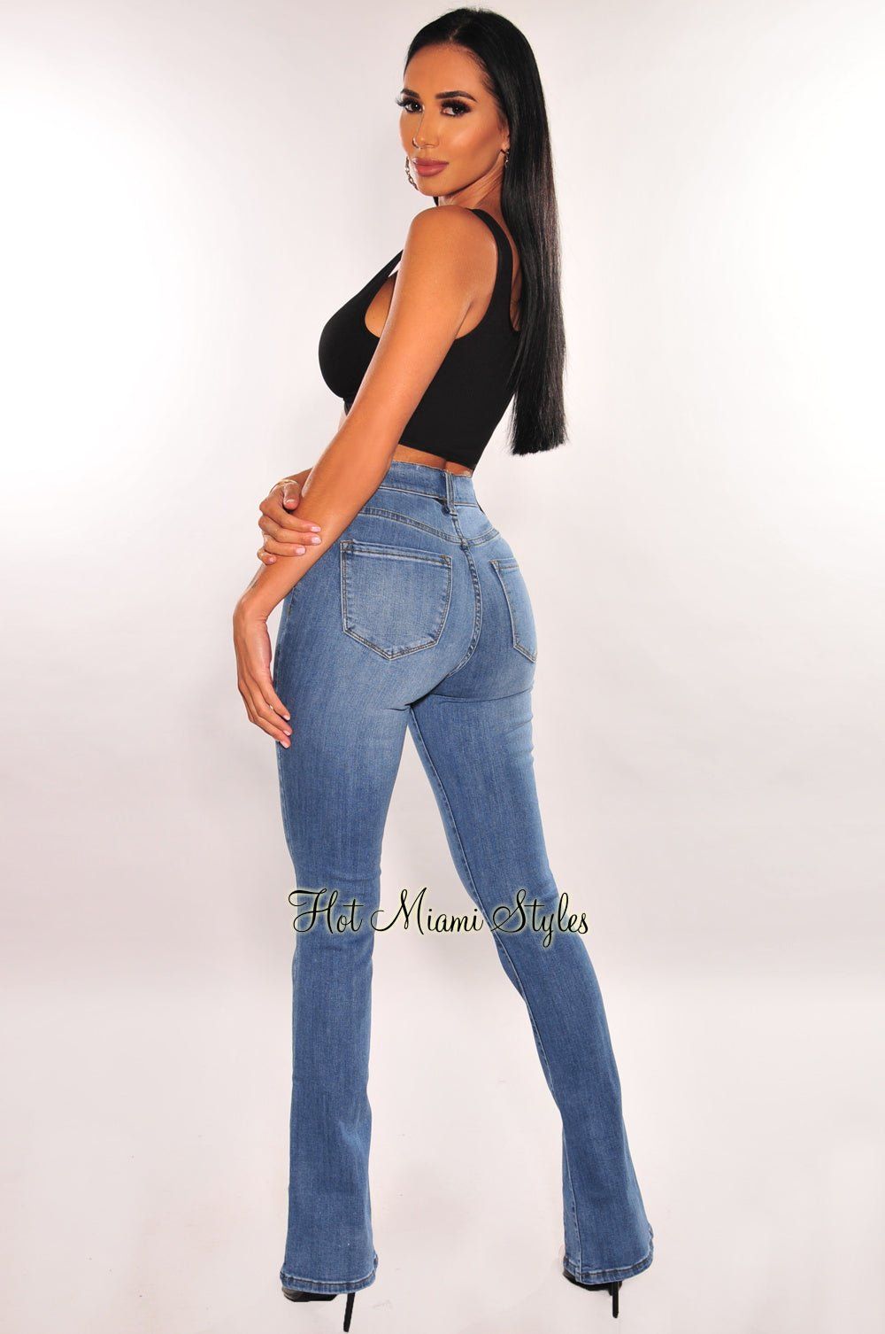 Black Seamless Ribbed Twisted Sleeveless Crop Top sold by Hot Miami Styles product image thumbnail 4