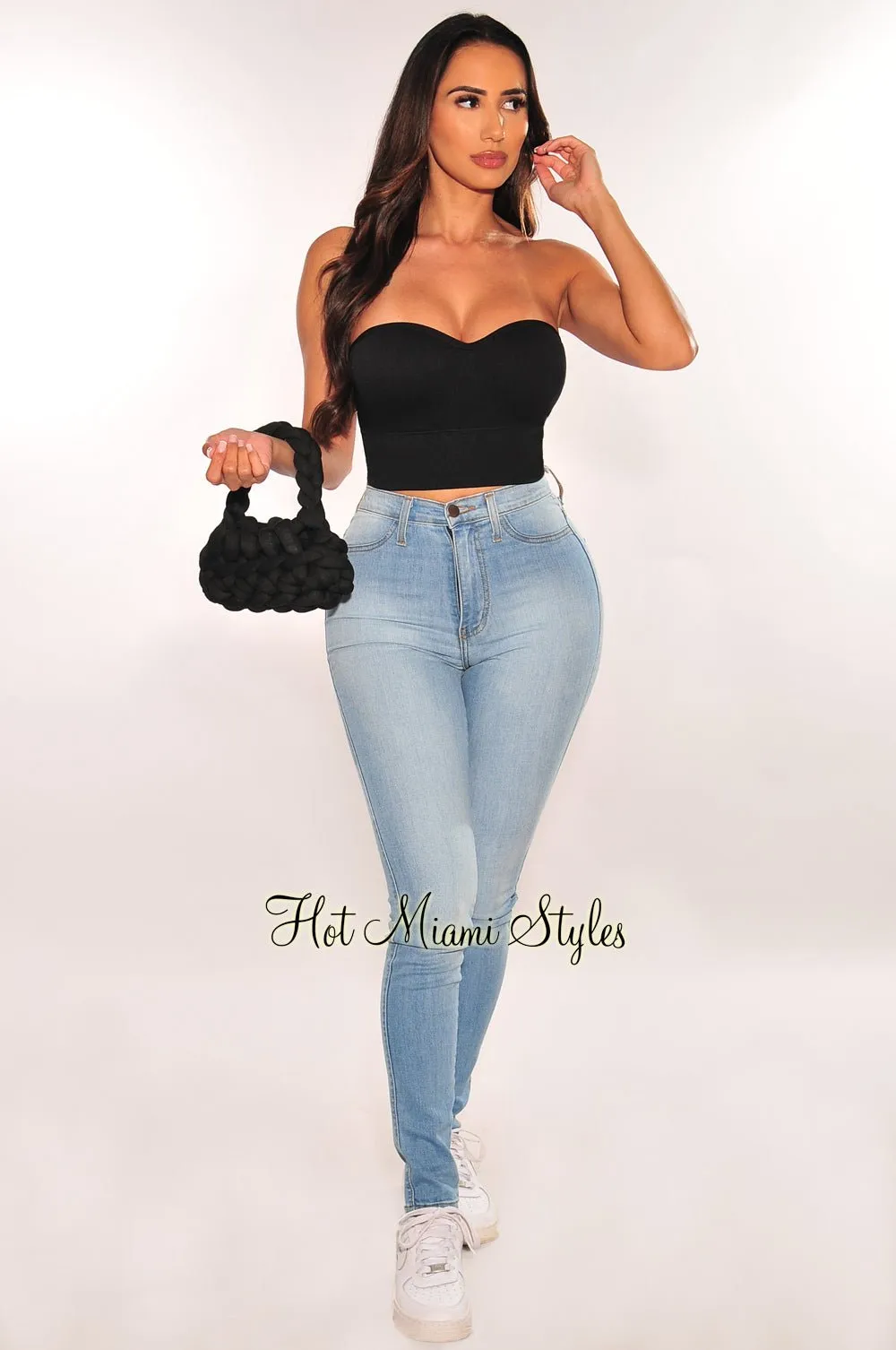 Black Seamless Padded Ribbed Bandeau Crop Top sold by Hot Miami Styles product image thumbnail 3