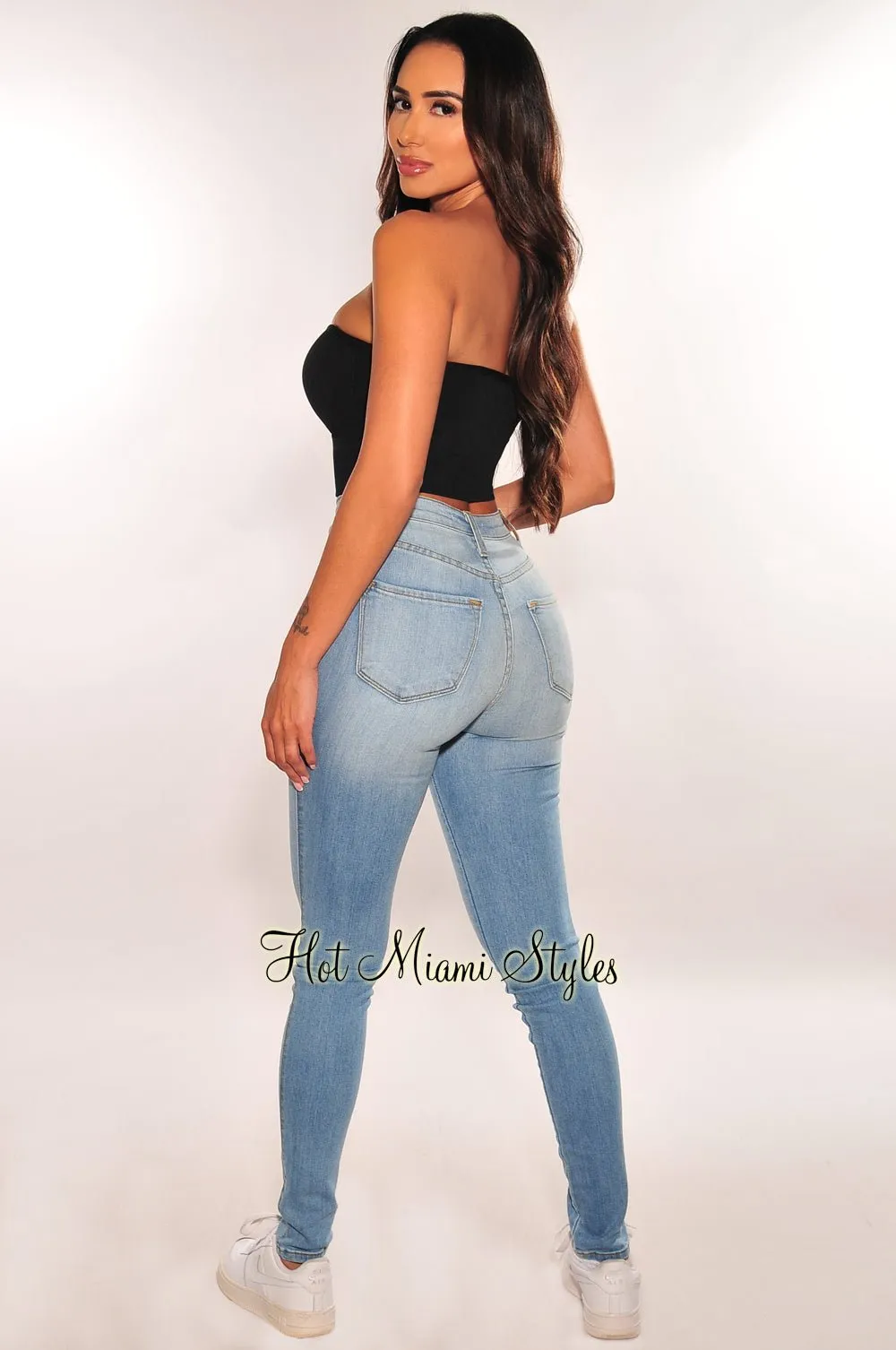 Black Seamless Padded Ribbed Bandeau Crop Top sold by Hot Miami Styles product image thumbnail 4