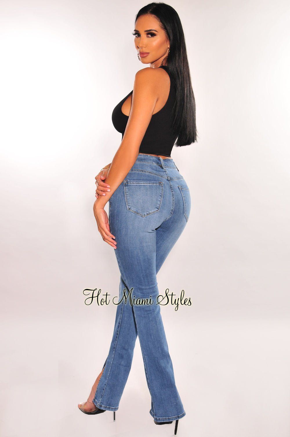 Black Seamless Ribbed Cut Out Twisted Sleeveless Crop Top sold by Hot Miami Styles product image thumbnail 4