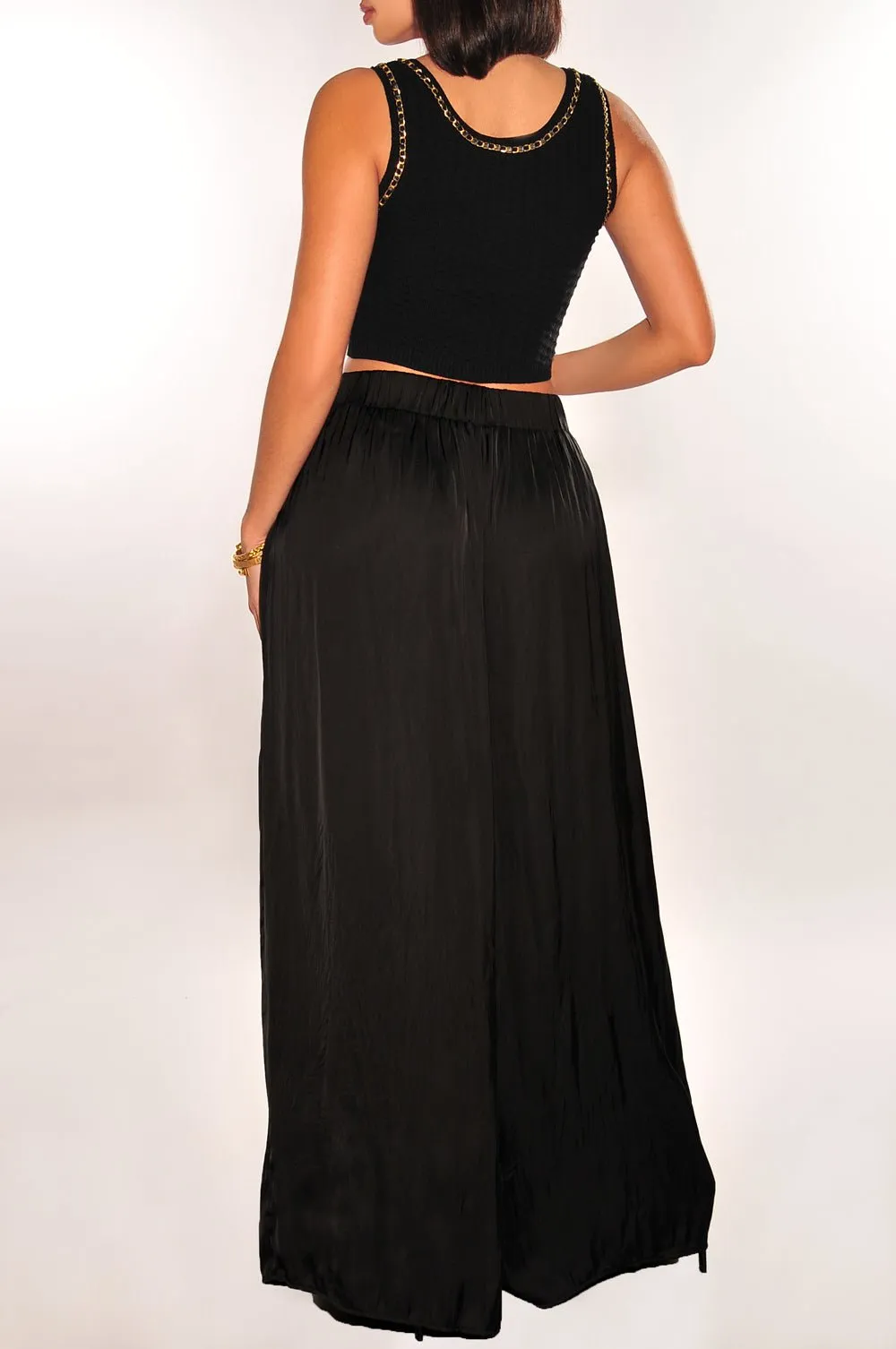 Black Knit Sleeveless Round Neck Gold Chain Cropped Top sold by Hot Miami Styles product image thumbnail 4