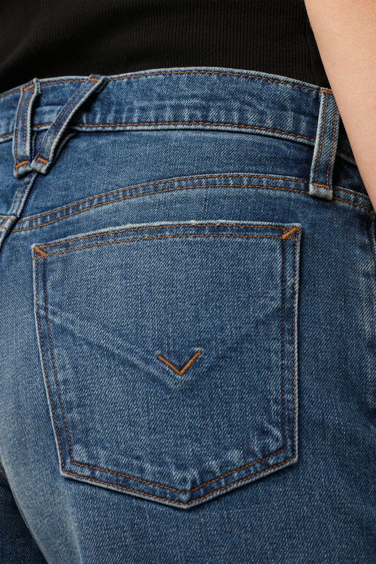 Freya Mid-Rise Skater Pant sold by Hudson Jeans product image thumbnail 5