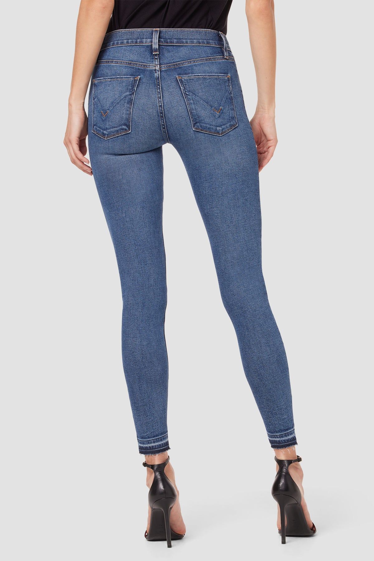 Nico Mid-Rise Super Skinny Crop Jean sold by Hudson Jeans product image thumbnail 3