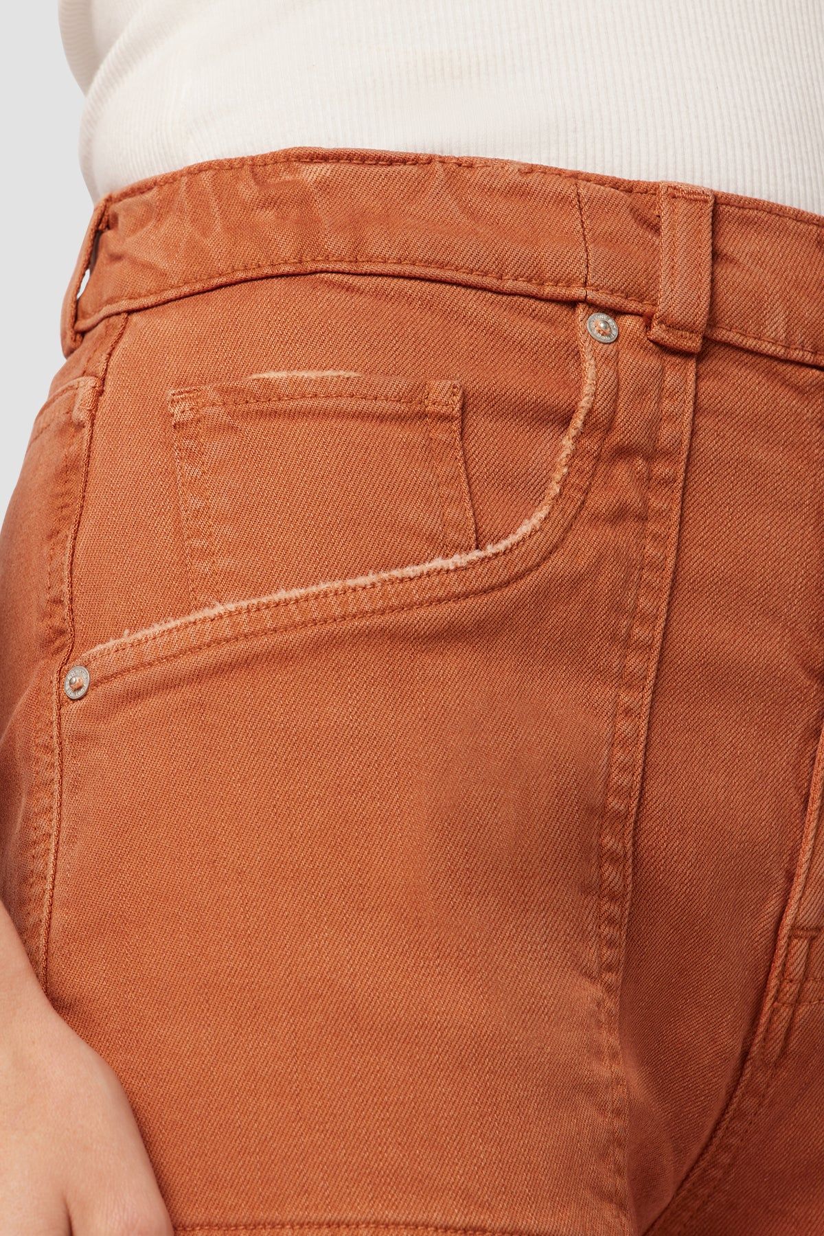 Remi High-Rise Elastic Waist Straight Ankle Jean sold by Hudson Jeans product image thumbnail 4