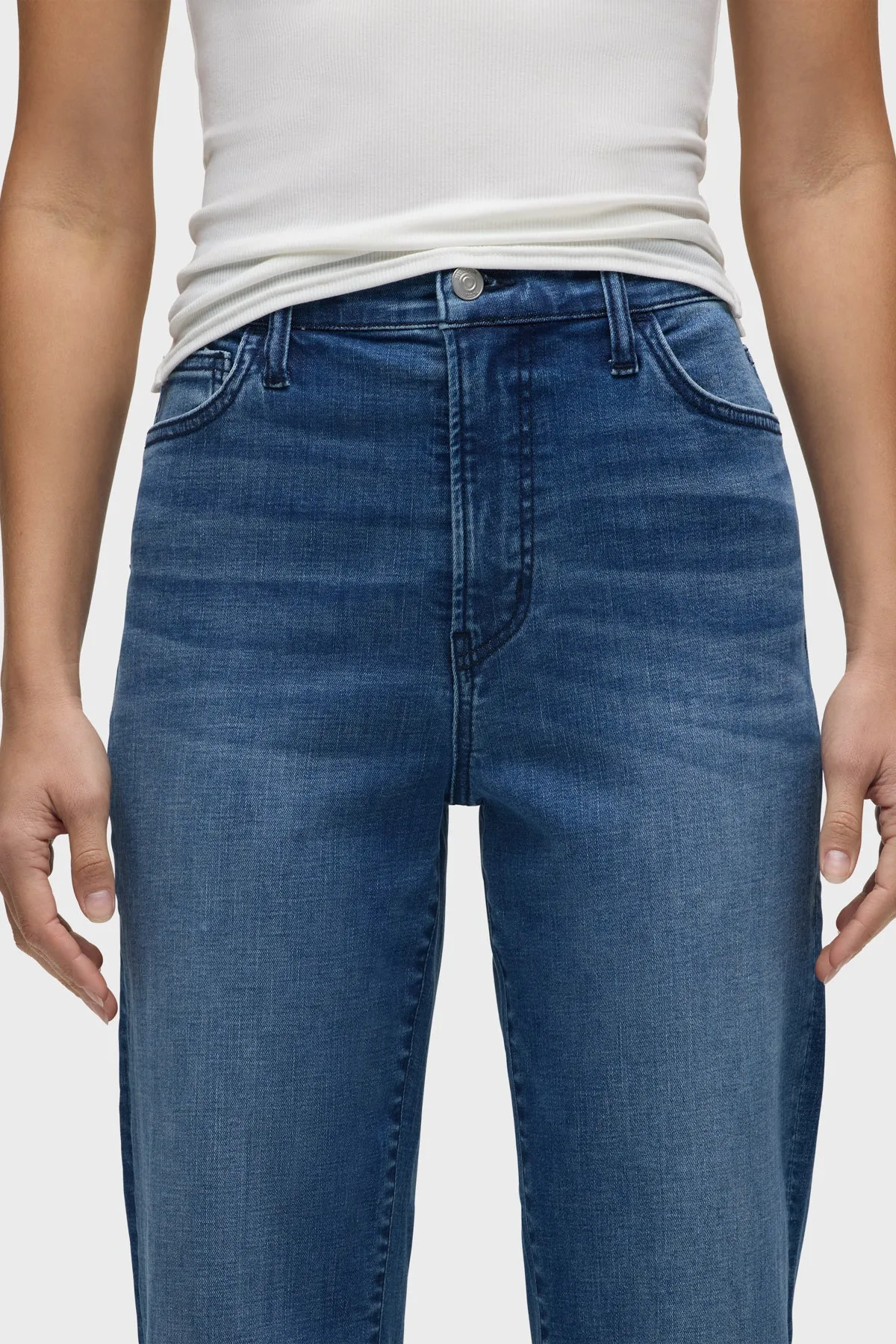 Rosalie High-Rise Wide Leg Ankle Jean sold by Hudson Jeans product image thumbnail 4