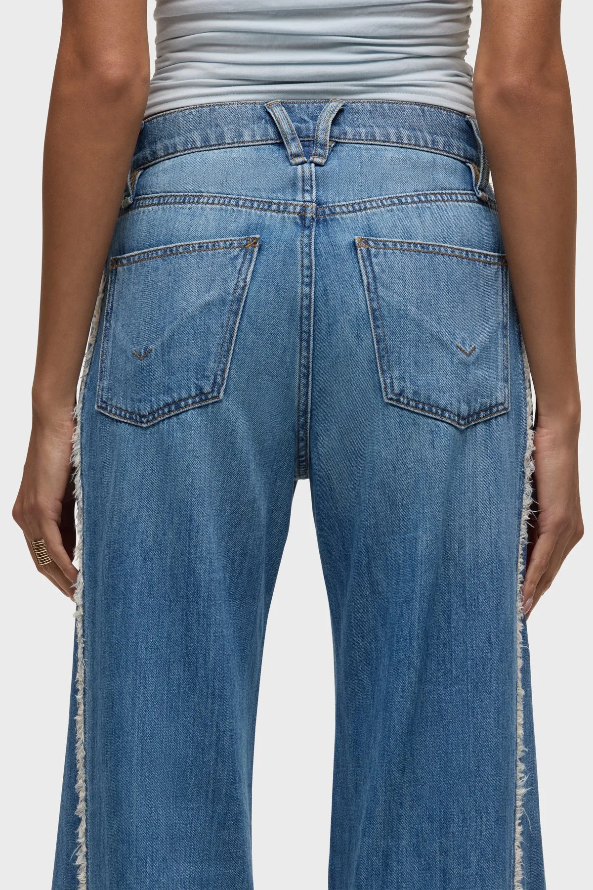Jodie Loose Fit Wide Leg Jean With Frayed Seams sold by Hudson Jeans product image thumbnail 5