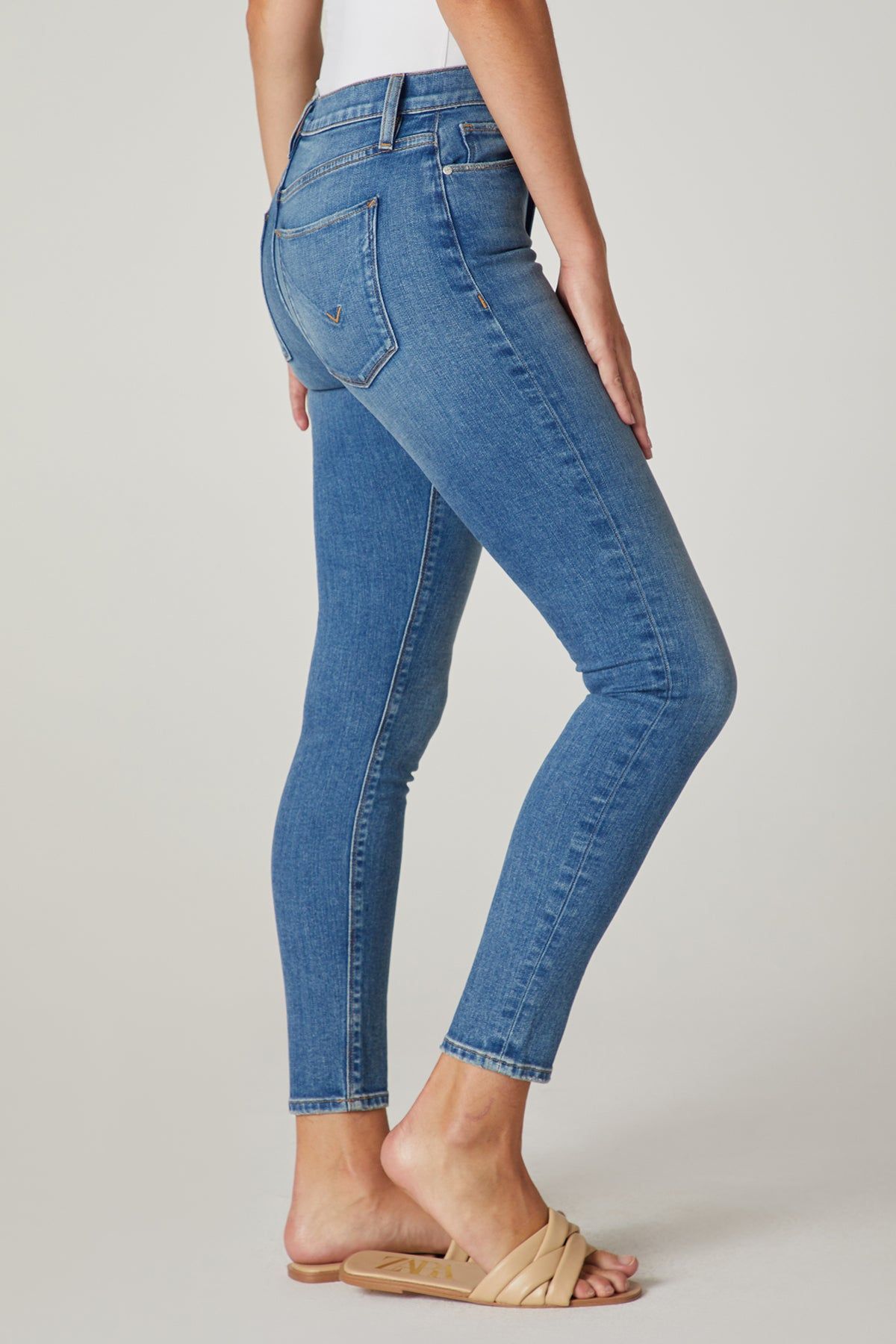 Barbara High-Rise Super Skinny Ankle Jean sold by Hudson Jeans product image thumbnail 4