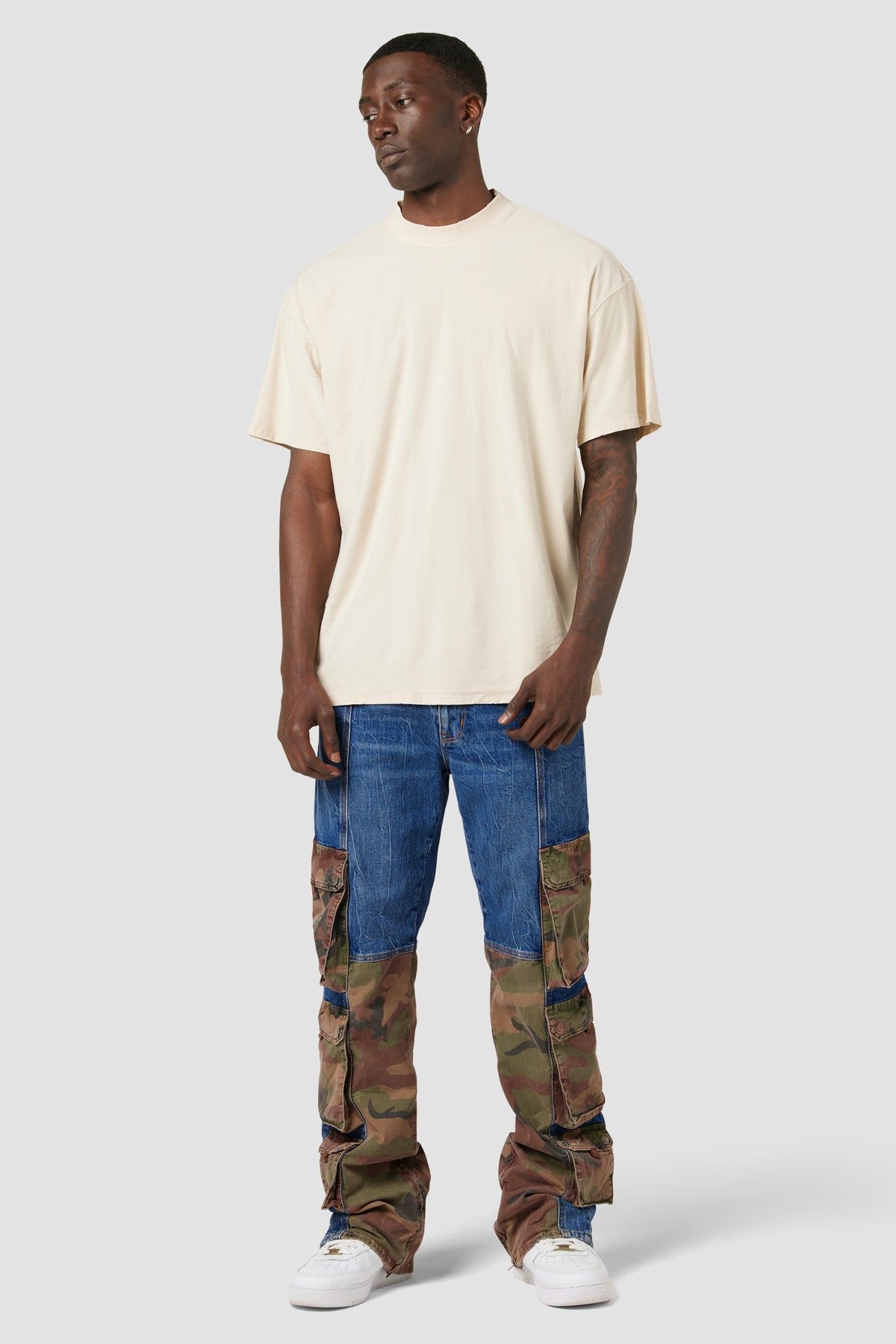 Hudson x Zoe Costello Trooper Cargo Kick Flare Jean sold by Hudson Jeans product image thumbnail 4