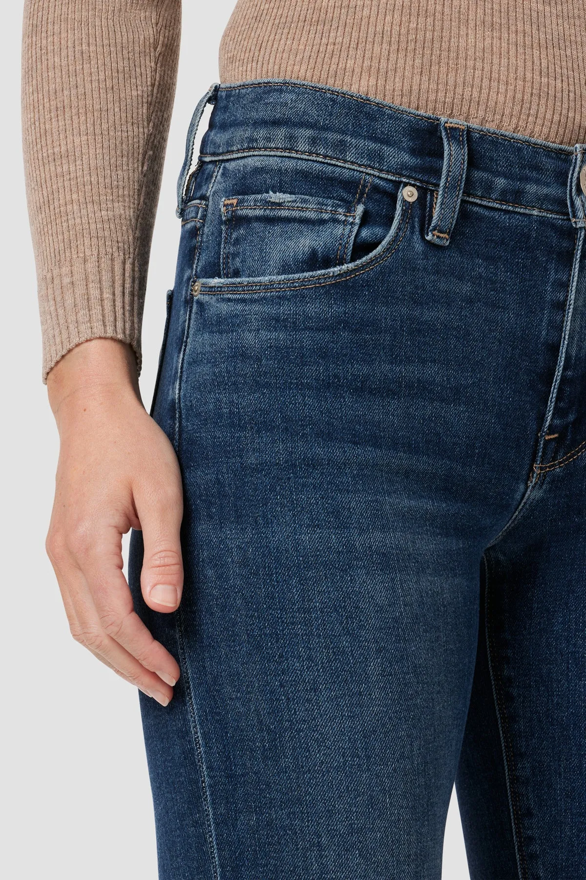 Nico Mid-Rise Bootcut Barefoot Jean sold by Hudson Jeans product image thumbnail 4