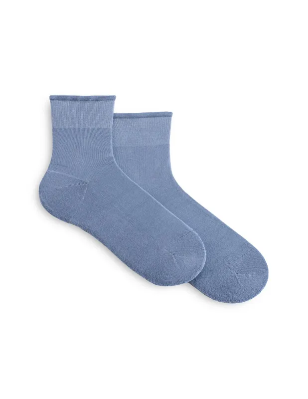 Sporty Shortie Sneaker Sock sold by HUE