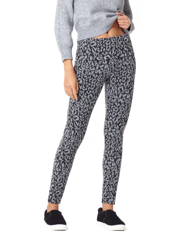 "Curl Up" Waist Ultra Brushed Leggings sold by HUE
