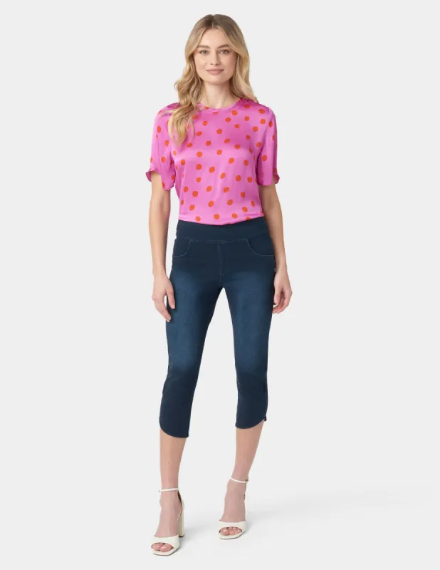 Game Changing Tulip Hem Capri sold by HUE