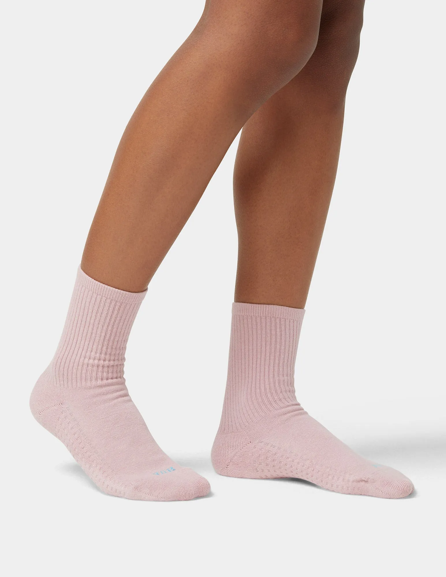 Air Cushion Sport Crew 3 Pair Pack sold by HUE product image thumbnail 3