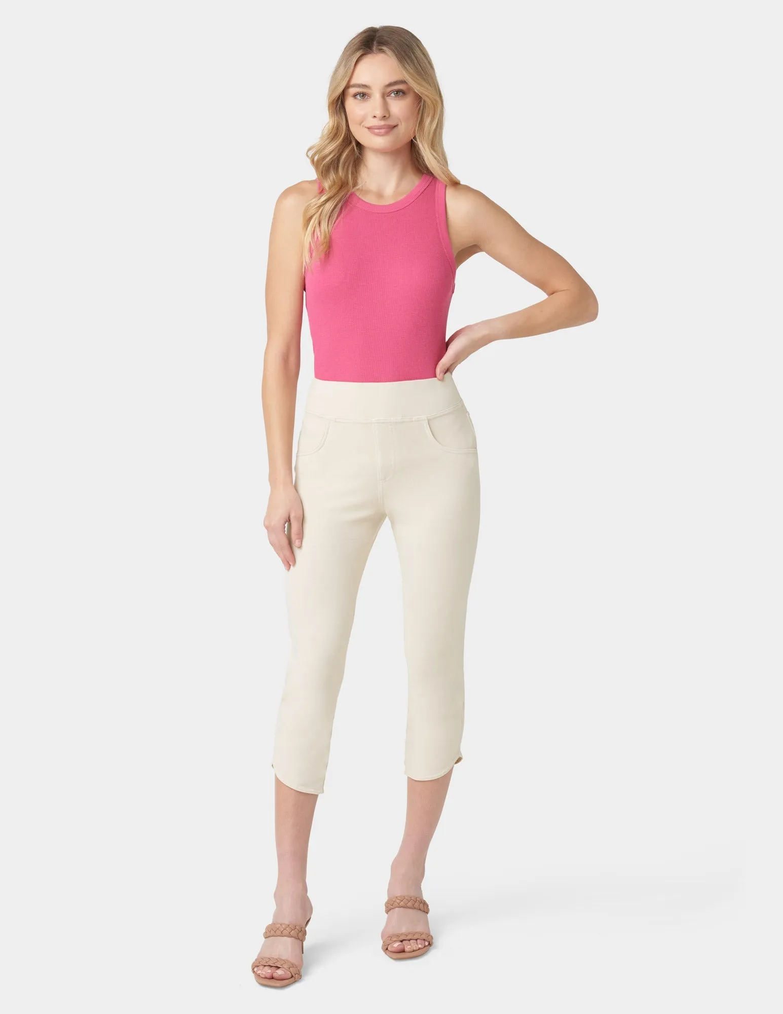 Game Changing Tulip Hem Capri sold by HUE